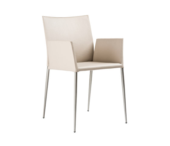 Moka Chair with armrests | Stühle | ONDARRETA