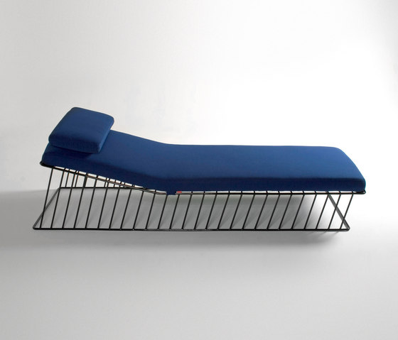 Wired Italic Chaise | Chaises longues | Phase Design