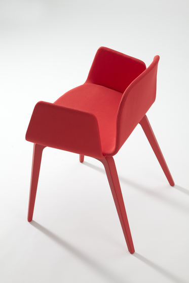 Bob XL Wood Chair with Armrests | Chairs | ONDARRETA