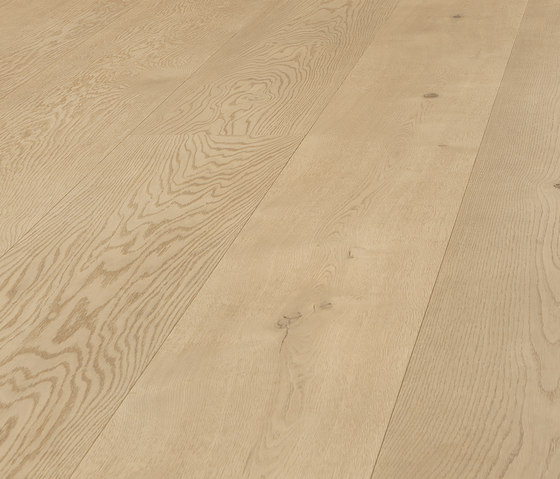 OAK Character wide-plank brushed | white oil | Wood flooring | mafi