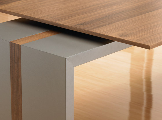 Inova | Desks | Müller Manufaktur