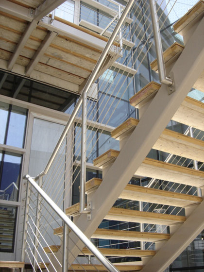 I-SYS| Balustrade infill | Wire ropes | Carl Stahl ARC