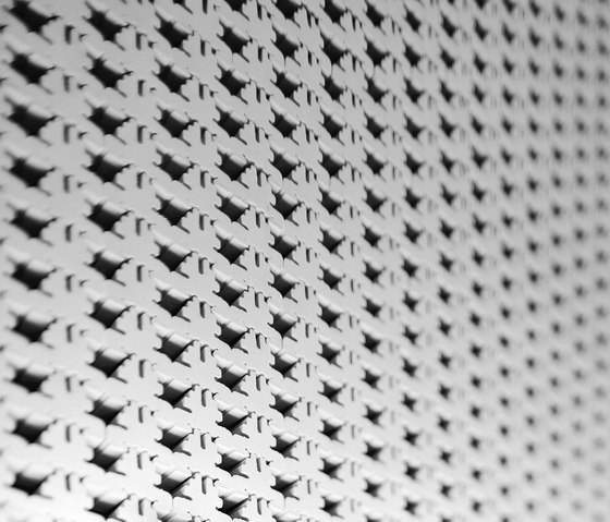 Porous model 1 wall | Ceramic tiles | Kenzan