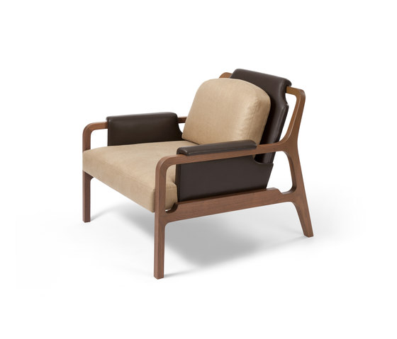 Fergus Lounge Chair | Sessel | CASTE
