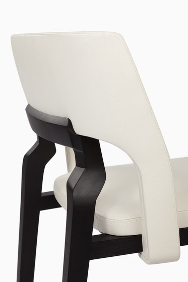 Gallatin Dining Side Chair | Stühle | CASTE