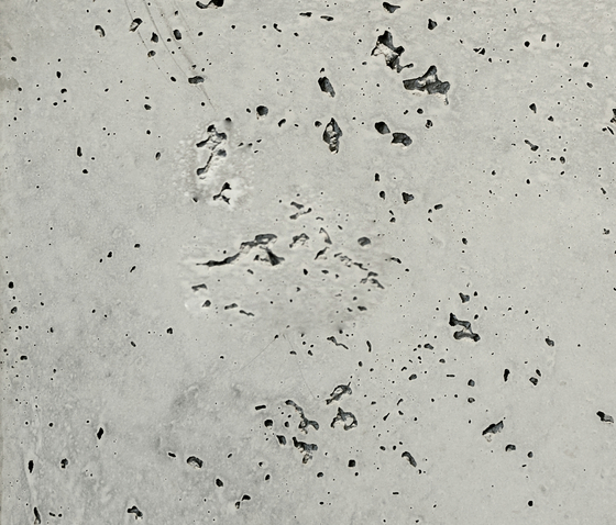 Porous Panel Off White | Panneaux de béton | IVANKA