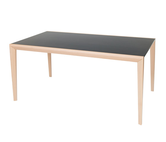 Tolken Table | Dining tables | TON A.S.