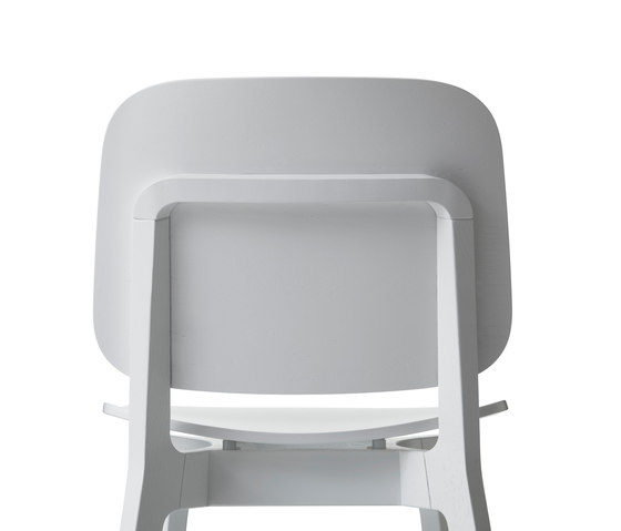 Röhsska chair | Sillas | Swedese