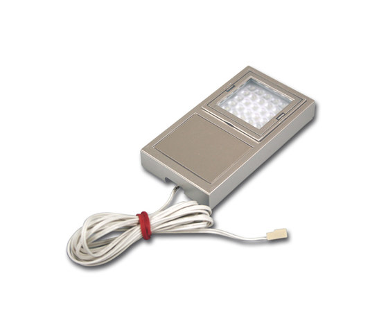 Vario LED - Swivel and Tilt LED Under-Cabinet Luminaire | Lámparas para muebles | Hera