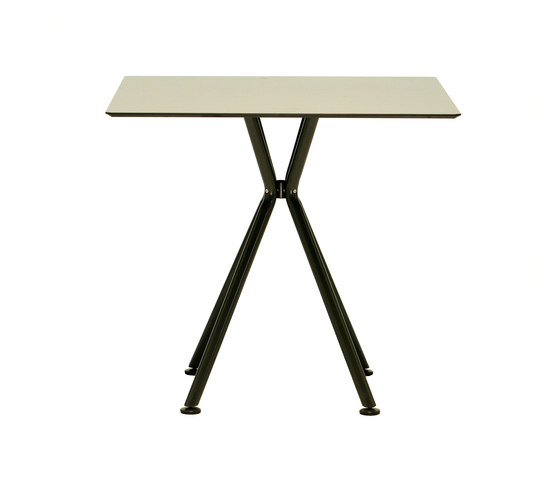 Lodge bistro table | Tables de bistrot | Fischer Möbel