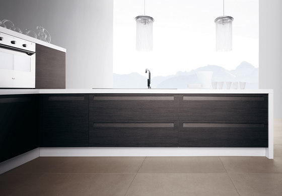 Frida | Composition 3 | Fitted kitchens | Cesar