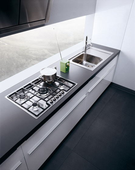 Frida | Composition 6 | Fitted kitchens | Cesar