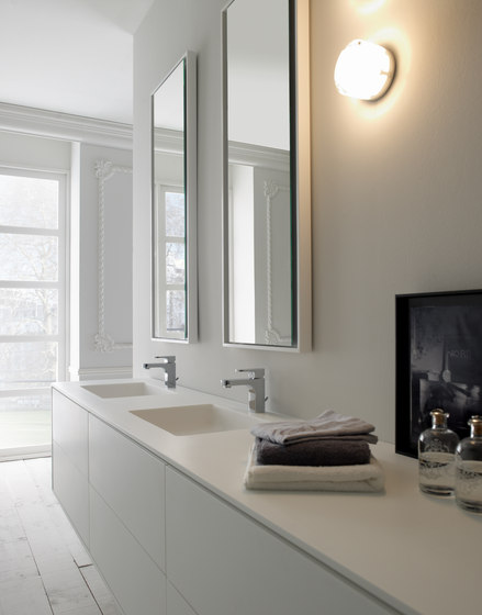 Mirror with base cover | Bath mirrors | CODIS BATH