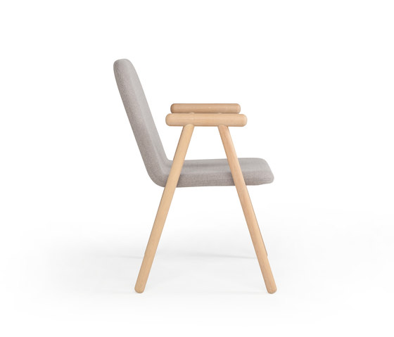 Pole Chair | Sillas | Odesi