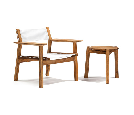 Djurö small lounge table | Side tables | Skargaarden