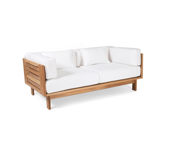 Falsterbo two seater sofa | Canapés | Skargaarden