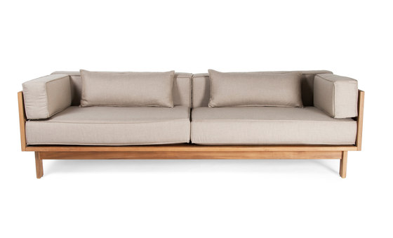 Falsterbo three seater sofa | Canapés | Skargaarden