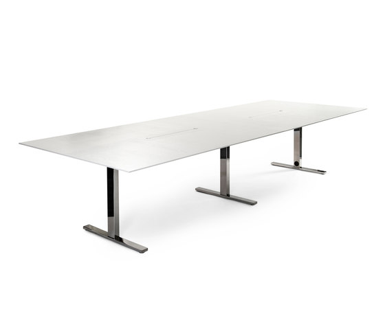 Aero Meeting | Contract tables | Swedstyle