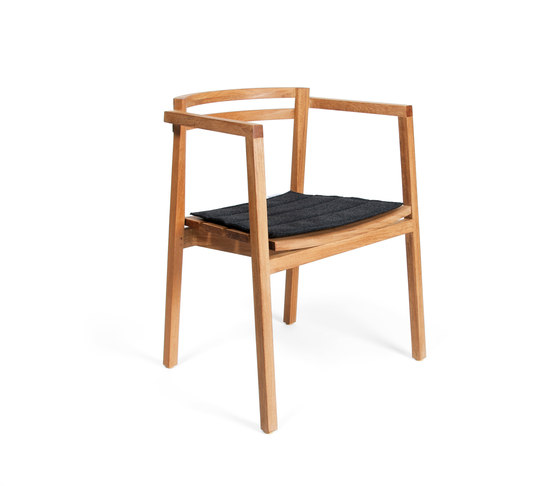 Oxnö armchair | Stühle | Skargaarden