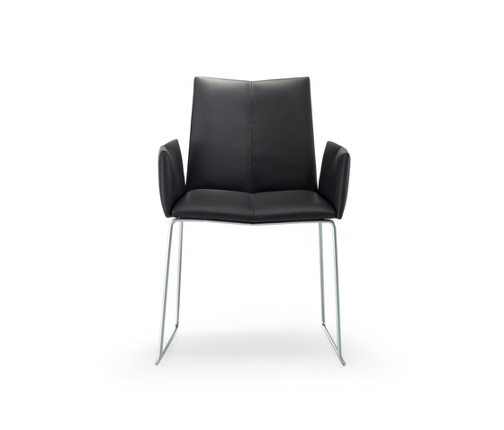 Fold | 2026-I | Chairs | DRAENERT