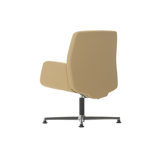 Aura Lounge Chair | Poltrone | Nurus