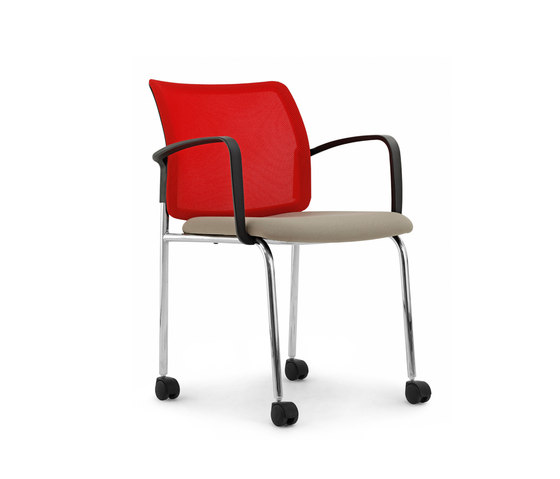 Tune Chair with Castors | Chairs | Nurus