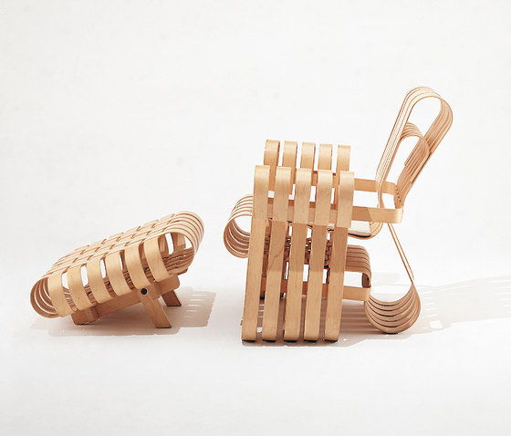 Gehry Power Play Club Chair | Armchairs | Knoll International