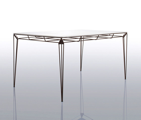 Wired Table | Dining tables | Forhouse