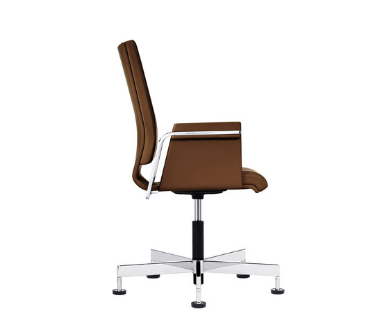 Axos 160A | Chairs | Interstuhl