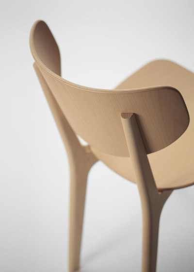 Roundish Chair (Wooden seat) | Chairs | MARUNI