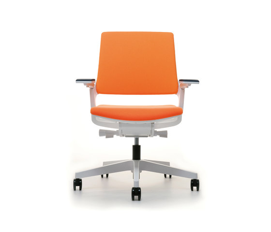 MOVYis3 13M2 | Chairs | Interstuhl