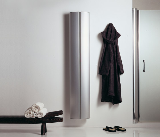 Caddy | Meubles muraux salle de bain | Aico Design