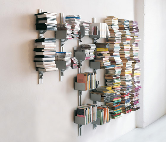 Totem | At-Wall Book Storage | Estantería | Aico Design
