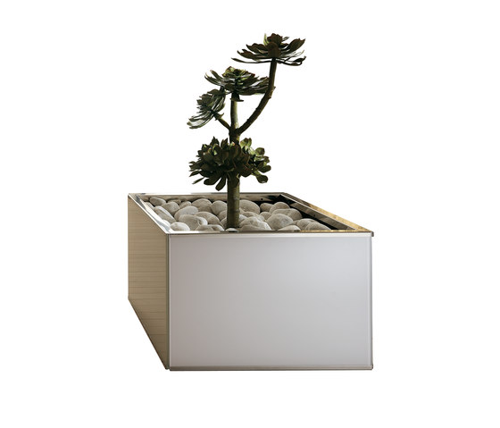 Lingo | Plant pots | Tonelli