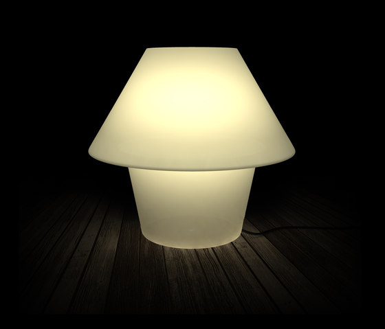Versus table lamp outdoor | Outdoor lighting | Faro