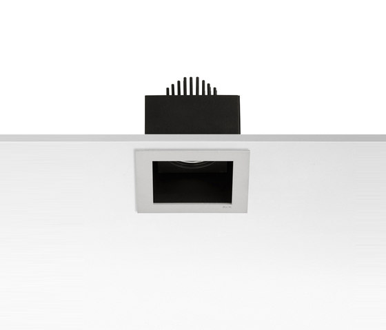 Micro Battery Adjustable LED | Deckeneinbauleuchten | Flos