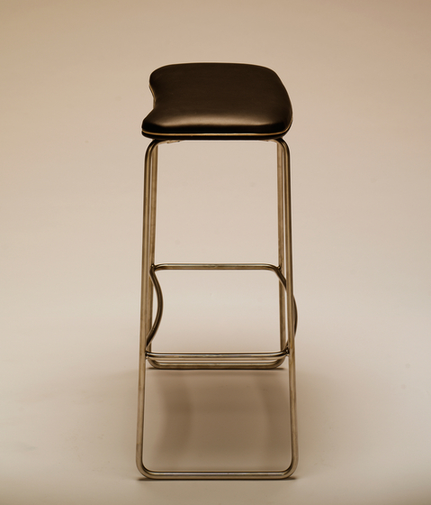 P.1 630 | Tabourets | PWH Furniture
