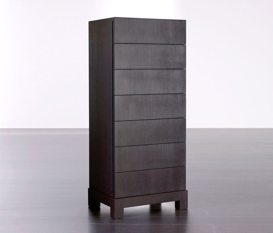 Douglas Chest of drawers 60-C | Sideboards | Meridiani