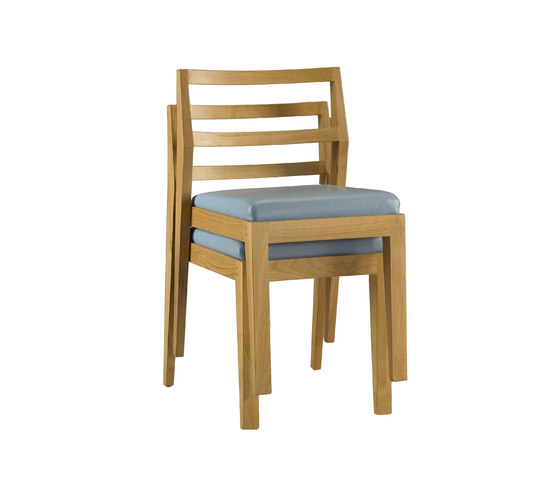 Sedia Zero Impilabile | Chairs | Morelato