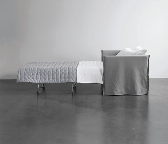 Fox Armchair Bed | Sillones | Meridiani