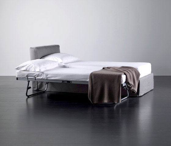 Law Bed | Beds | Meridiani