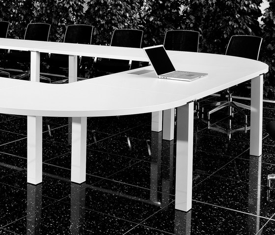iONE Conference desk | Contract tables | LEUWICO
