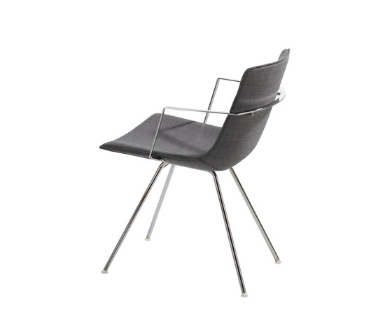 Comet Sport Armchair | Chairs | Lammhults