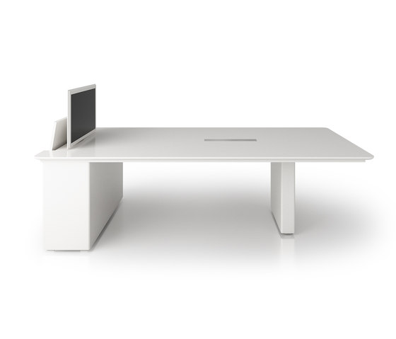 X6 Hide Desk | Mesas contract | Holzmedia