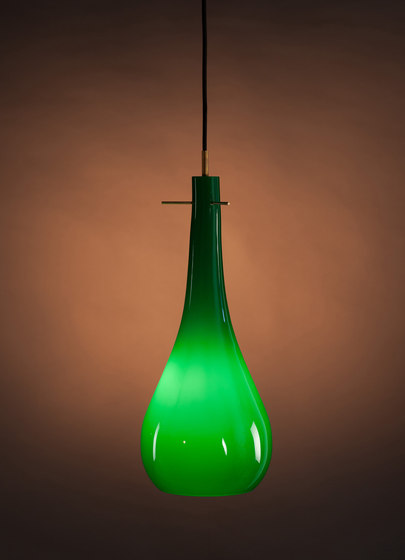 Goccia L green | Lámparas de suspensión | PSYKEA