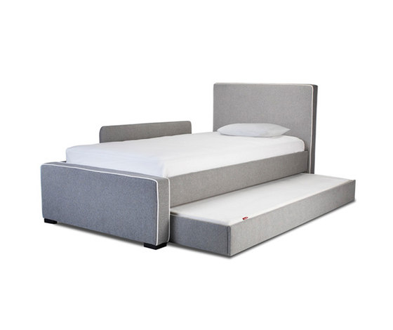 Dorma Upholstered Bed | Lits enfant | monte design