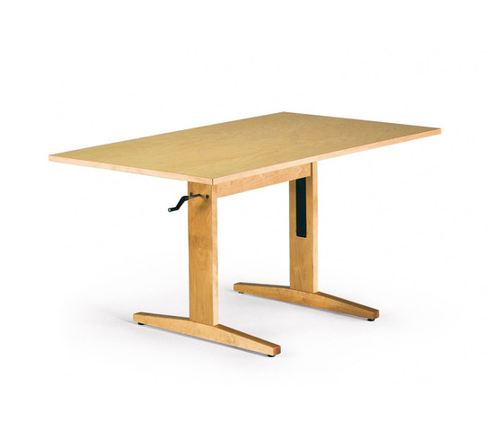 Bo dining table | Dining tables | Helland