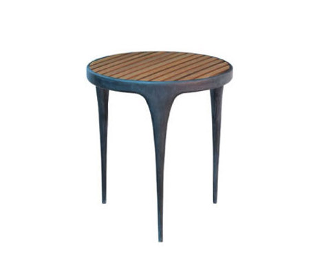 Flow round side table | Mesas auxiliares | Henry Hall Design