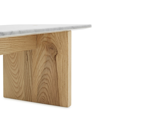 Solid Tisch | Esstische | Normann Copenhagen