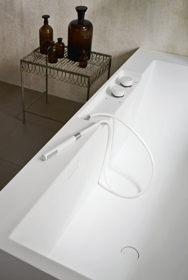Ergo_nomic Bathtub | Bathtubs | Rexa Design